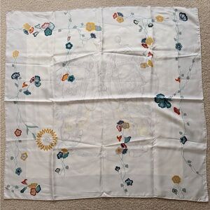 Hermès Carré 90 silk scarf "Brides de Gala Fleuries"